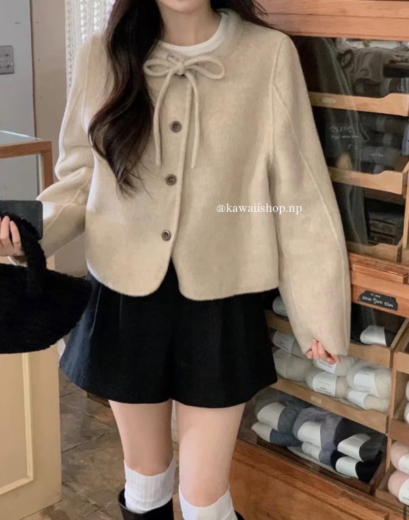  Cream Ribbon Jacket + White Inner Top + Black Wool Shorts