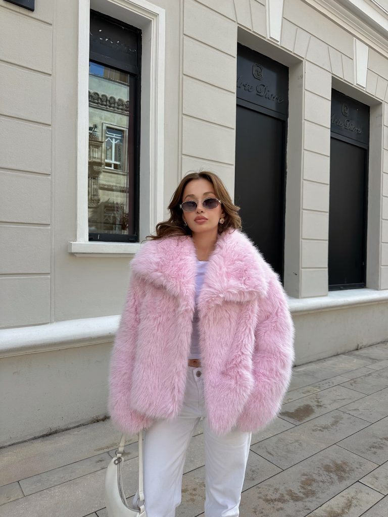Pastel Pink Faux Fur Coat + White Denim + Rectangular Sunglasses