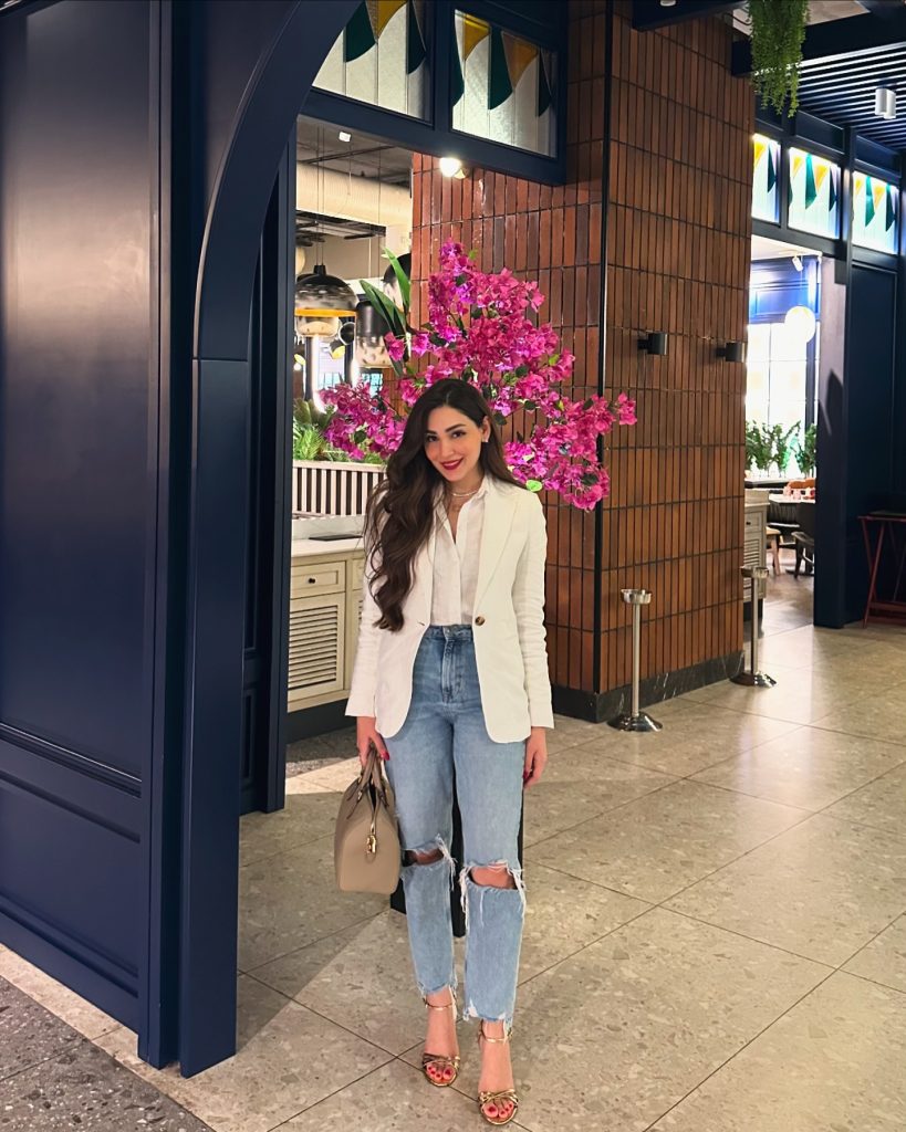 White Tailored Blazer + Button-Down Shirt + Distressed Jeans
