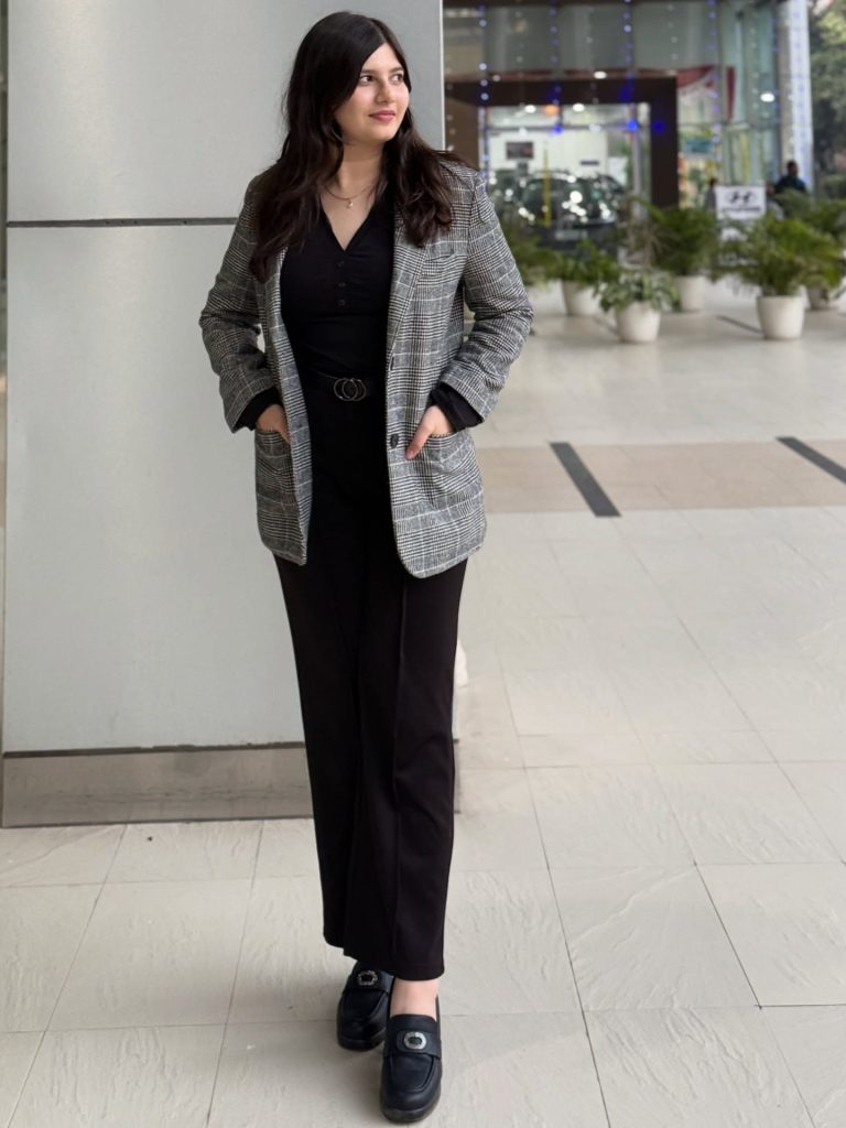 Grey Plaid Blazer + Black V-neck Top + Black Wide-leg Pants