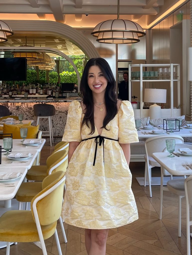 Yellow Puff-Sleeve Dress + Black Velvet Bow + Gold Jewelry