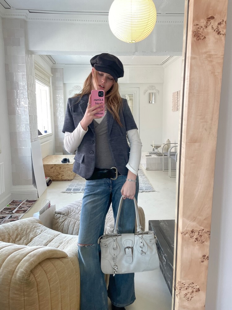 Grey Short-Sleeve Blazer + Long-Sleeve Layer + Flare Jeans