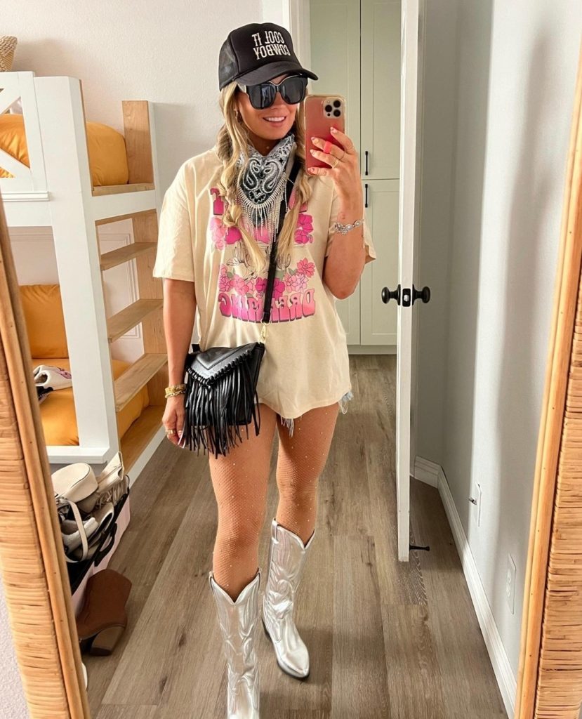 Beige Graphic T-Shirt + Silver Cowboy Boots + Fringe Crossbody Bag