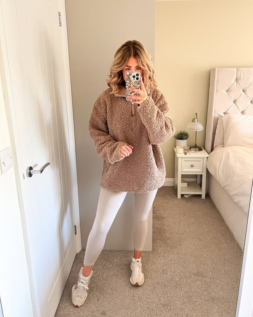 Beige Oversized Sweater + Black Leggings + Tan Platform Mules