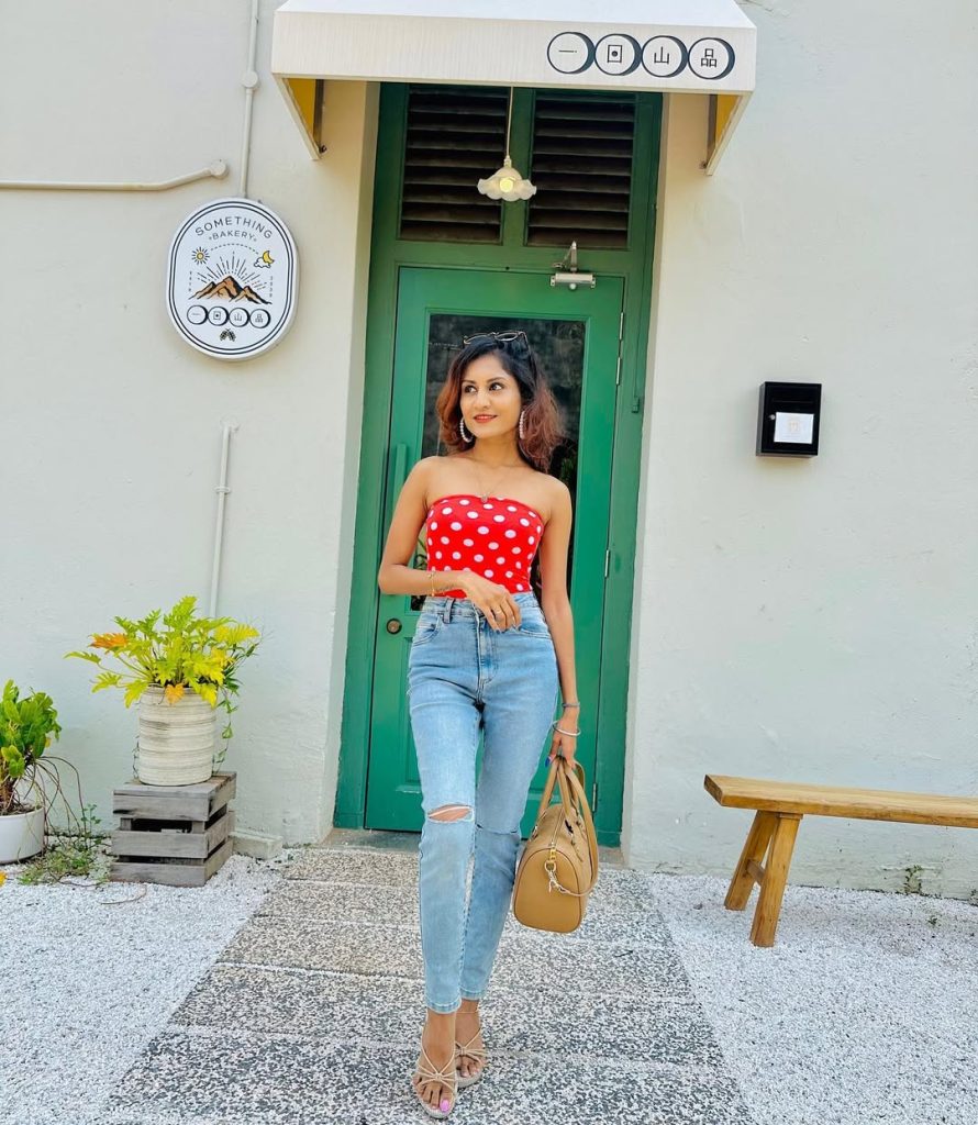 Red Polka Dot Tube Top + Distressed Light Wash Jeans