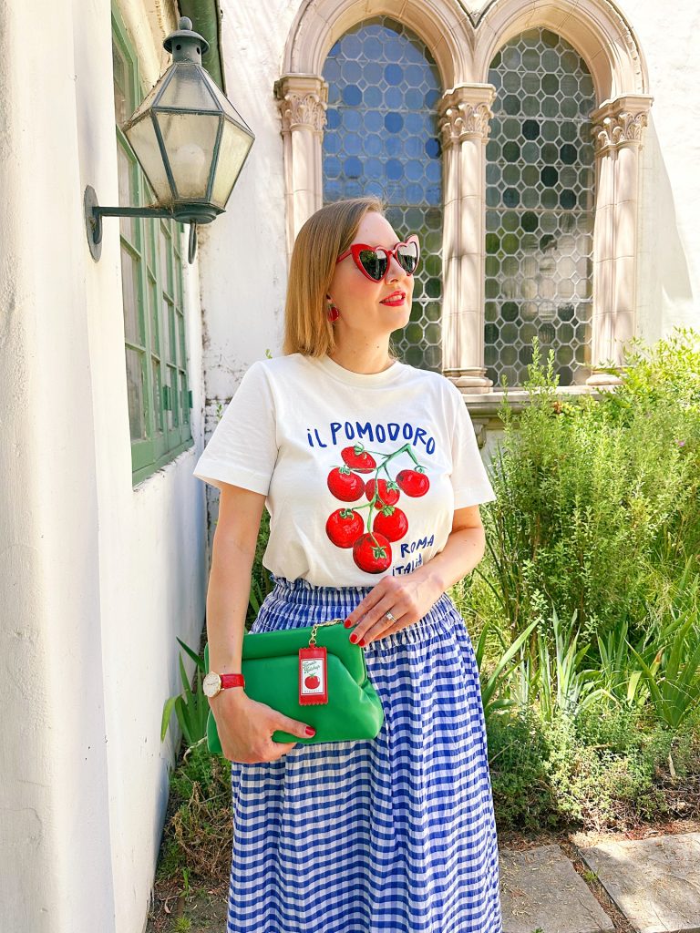  Cream Graphic T-Shirt + Blue Gingham Skirt + Green Clutch Bag
