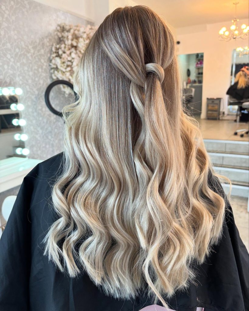 Stunning Brown to Blonde Balayage Ideas: Soft Honey Blend
