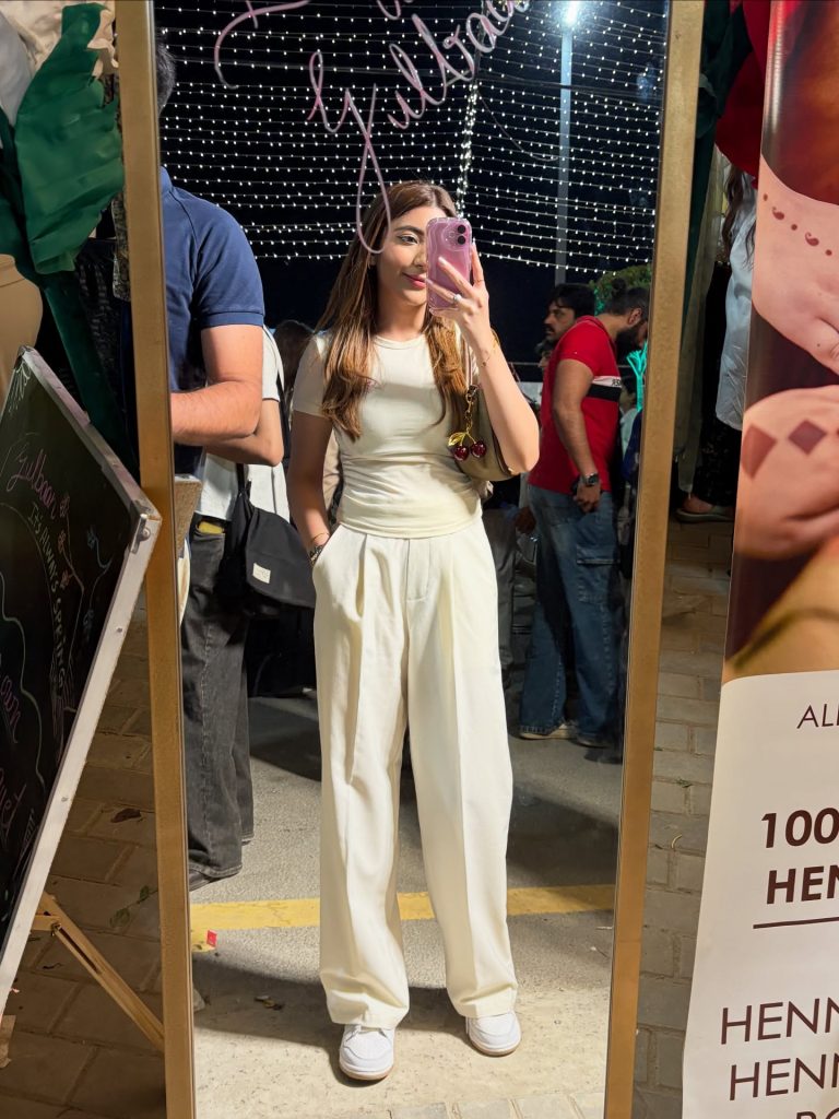 Cream Fitted T-Shirt + Off-White Wide-Leg Pants