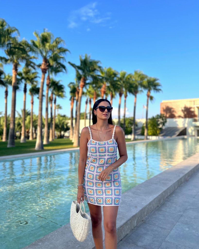 Multicolor Crochet Mini Dress + White Woven Bag