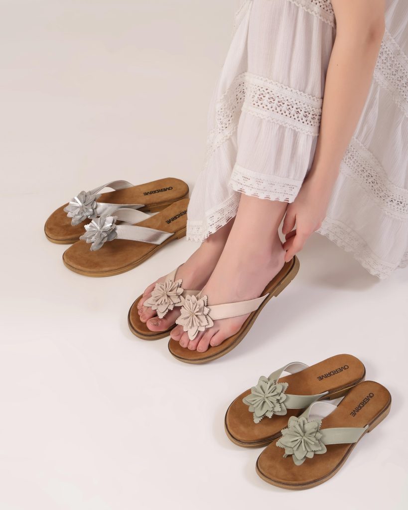 Beige Floral Flip-Flops