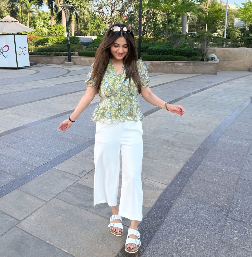 Beige Wide-Leg Linen Pants with a Cami Top